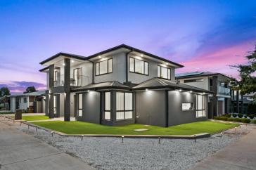 Throsby-11-Booroolong-St_004