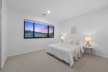 Throsby-11-Booroolong-St_005