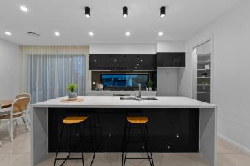 Throsby-11-Booroolong-St_028