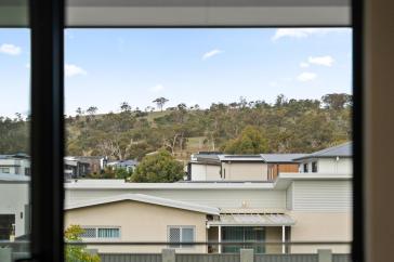 Throsby-11-Booroolong-St_040