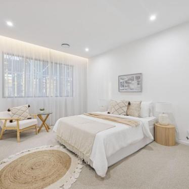 19-30 Jacka Single storey house