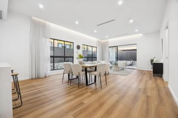 9-web-or-mls-20-Wacando-St-9