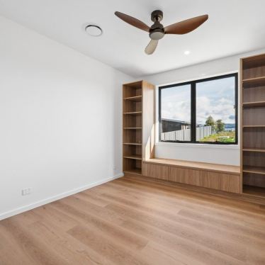 2-6 Macnamara - Single storey house