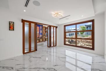 02_60LoisSimpsonCrWHITLAM