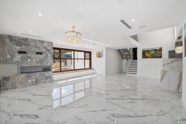 04_60LoisSimpsonCrWHITLAM