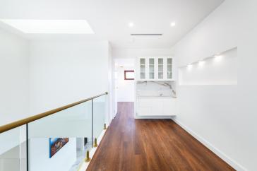 09_60LoisSimpsonCrWHITLAM