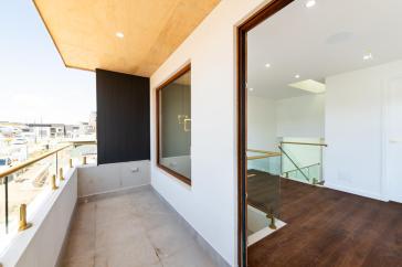 18_60LoisSimpsonCrWHITLAM